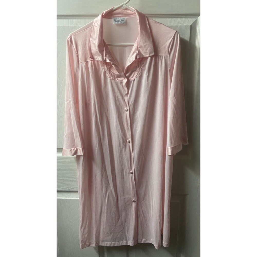 Vanity Fair Button Front Robe House Coat Pink Nylon Womens Large Style  Vintage